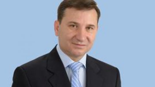 Primarul Bacăului Romeo Stavarache, reţinut de procurorii DNA