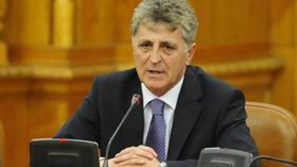 Defense Minister Mircea Dusa attends NATO meeting