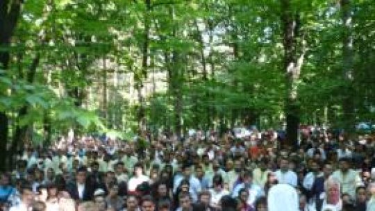 Pelerinaj la mănăstirea Buciumeni