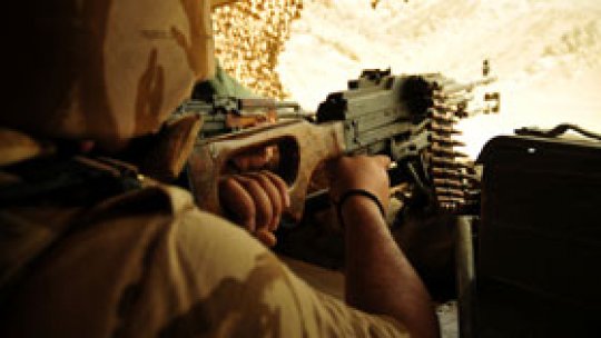 Şoimii Carpaţilor apără aeroportul Kandahar