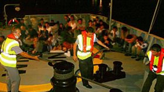 54 de imigranţi din Orientul Mijlociu, găsiți de Garda de Coastă