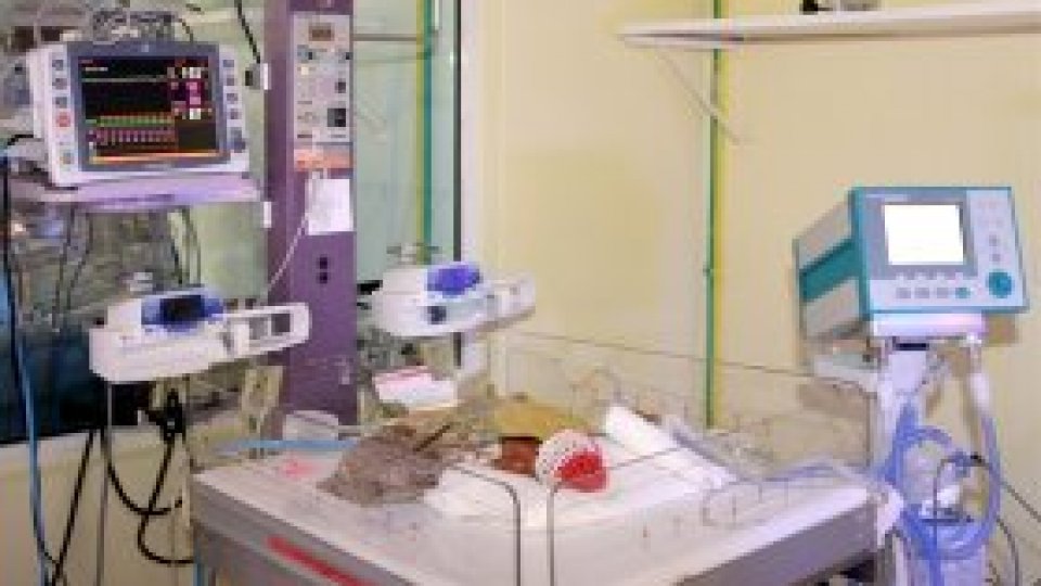 Finanţarea maternităţilor,"rezolvată înainte de sfârşitul lunii"