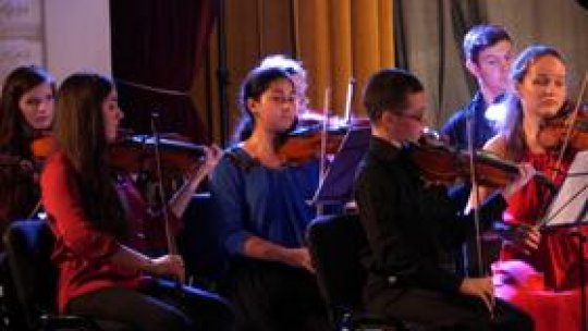 Săli arhipline la Romanian Sinfonietta și Junior