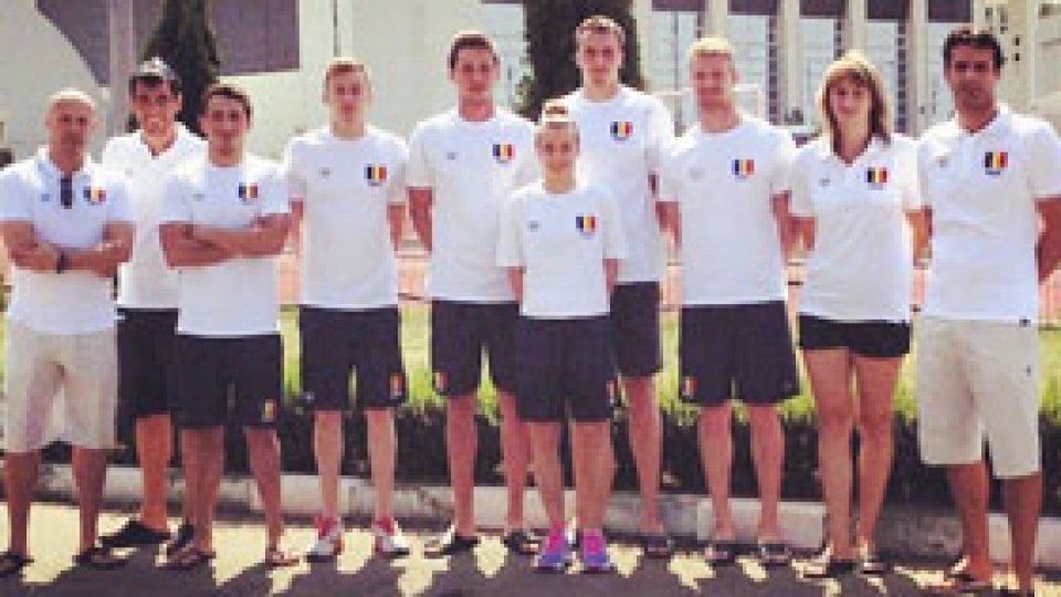 Delegaţia României la CE de nataţie pleacă spre Berlin