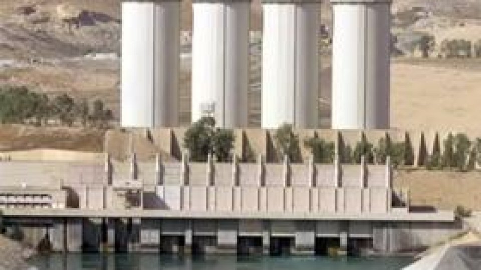 Forţele kurde au recucerit cel mai mare baraj din Irak