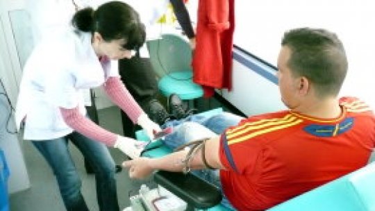 Românii răspund apelului de a dona sânge
