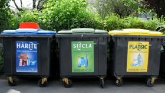 CJ Iaşi promovează colectarea selectivă a deşeurilor