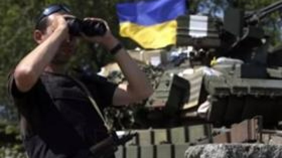 Un convoi de blindate rusești ”a intrat pe teritoriul Ucrainei”