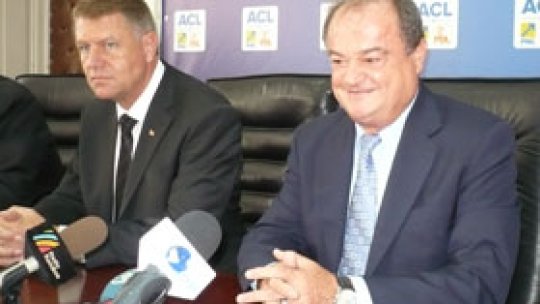 Guvernul va fi schimbat "dacă PNL câştigă preşedinţia ţării"