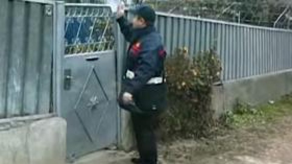 Poşta Română începe astăzi distribuirea cardurilor de sănătate