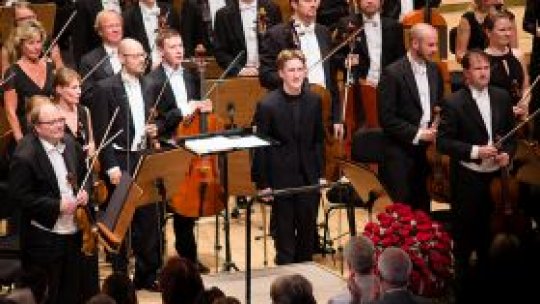 Peste o mie de spectatori în prima seară a festivalului RadiRo