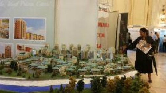 "Record de expozanți" la Târgul Național Imobiliar