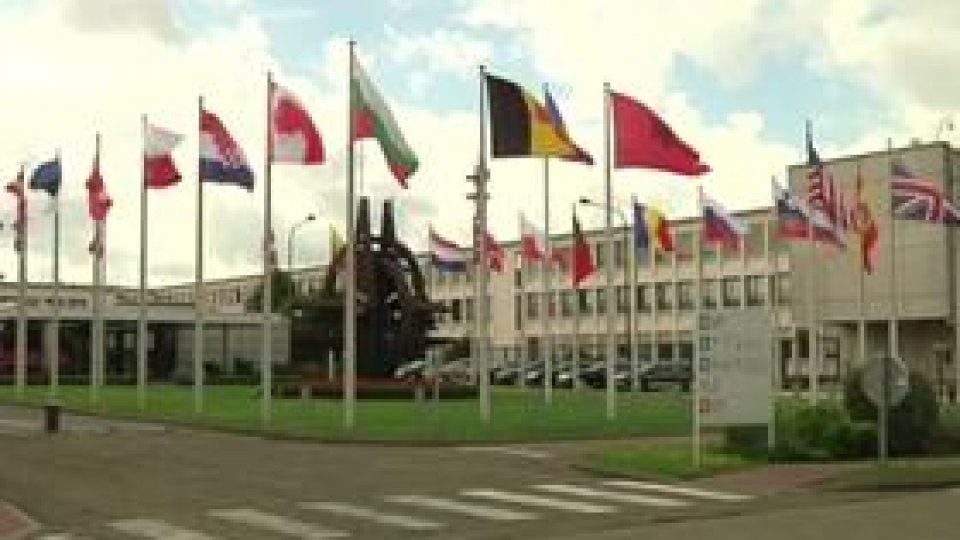 România va cere la summit-ul NATO "consolidarea flancului estic"