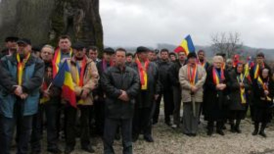 "Serbările Naţionale - Ţebea 2014" în județul Hunedoara