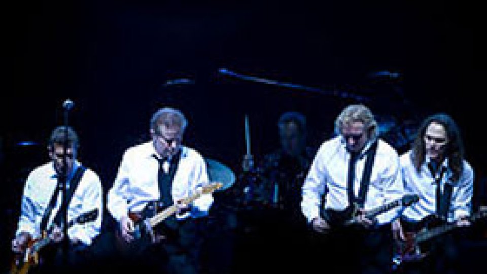 Eagles şi Sheryl Crow