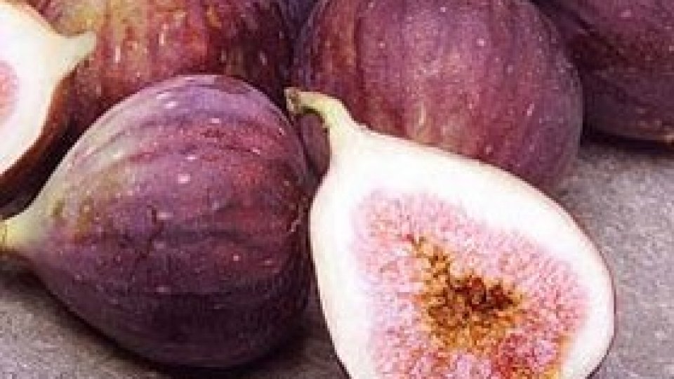 Smochini şi migdali de Tohani