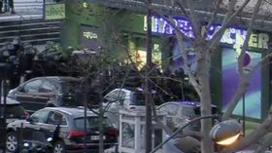 Asasinii care au terorizat Parisul au fost ucişi