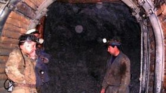 Grevă la minele de uraniu din Crucea și Botușanu