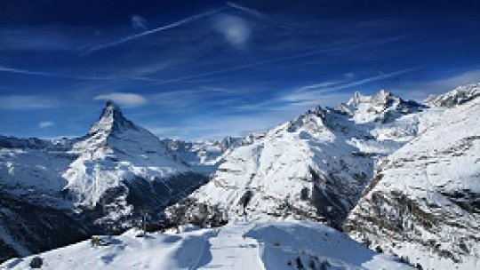 Formular "Călătorește-ți visul!"- Orizontul Alb