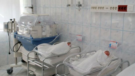 Scăderea natalităţii închide maternităţi