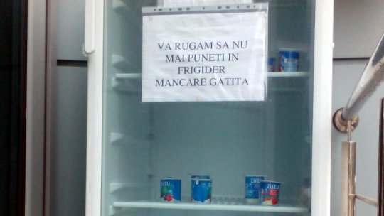 Frigider social în București