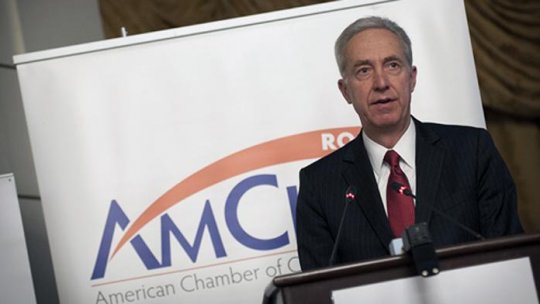 Politicienii români "să se concentreze asupra binelui pe termen lung"