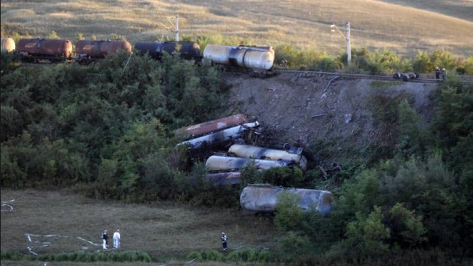 Circulaţia feroviară, închisă între Câmpia Turzii şi Valea Florilor