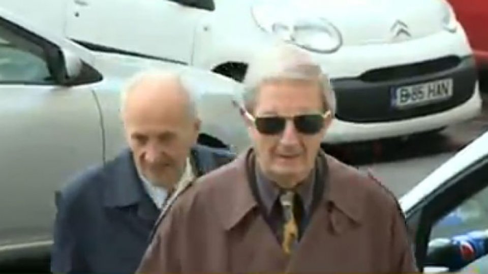 Procurorii vor cere aviz pentru urmărirea penală a lui Victor Stănculescu