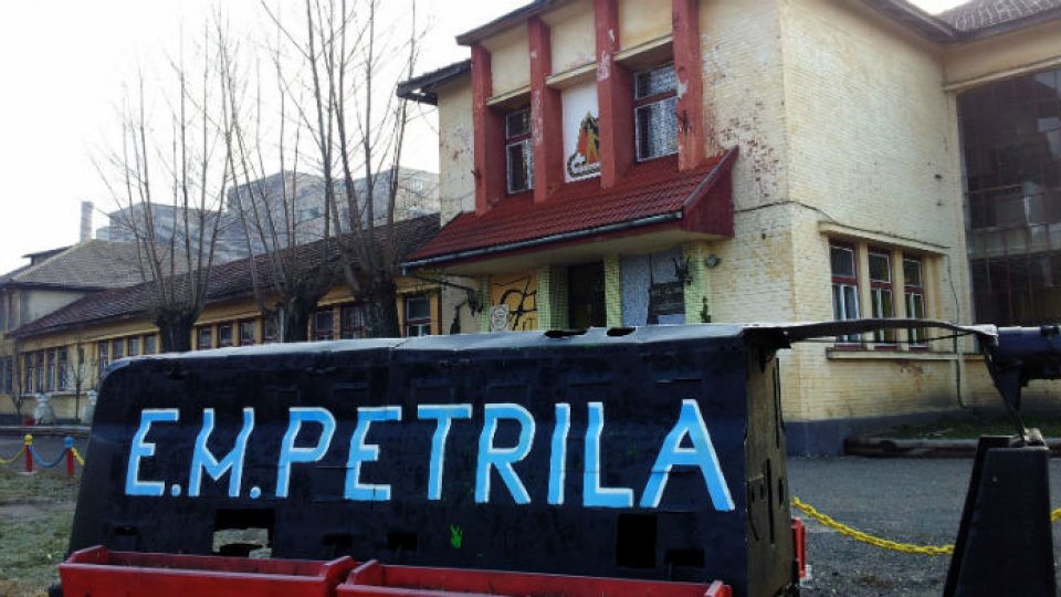 Mina Petrila se închide azi