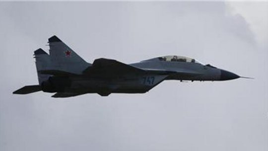 Rusia continuă campania aeriană în Siria