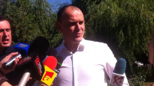 Deputatul Sebastian Ghiţă s-a prezentat la sediul DNA Ploieşti