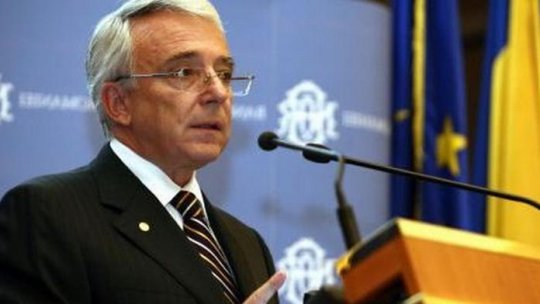 Economic Growth and Fiscal Relaxation