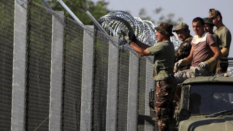 Ungaria a finalizat "în proporţie de 99%" gardul de la frontiera cu Croaţia