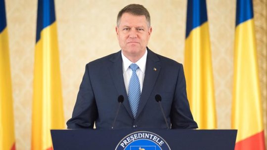 Klaus Iohannis l-a desemnat pe Dacian Cioloş prim-ministru al României