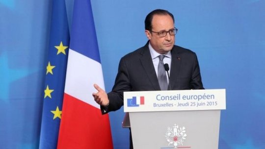 François Hollande se adresează azi celor două camere ale Parlamentului