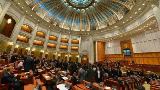 Vot în Parlament privind Guvernul Dacian Cioloș