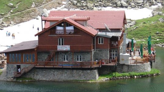 La Bâlea Lac, strat de zăpadă de aproape o jumătate de metru