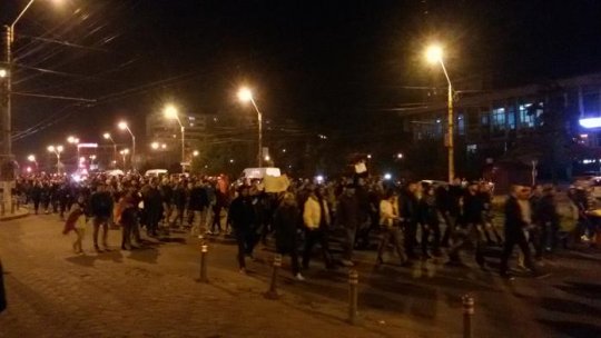 3.000 de gălăţeni s-au alăturat Capitalei şi marilor oraşe