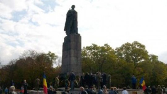 Aproape 400 de oameni au ieşit în stradă la Oradea