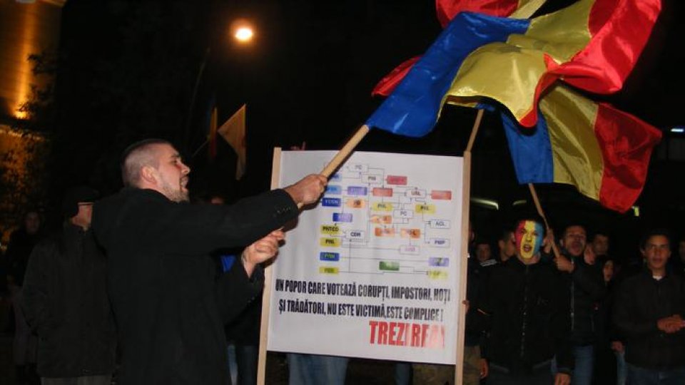 Peste 700 de botoşăneni au ieşit şi în această seară în stradă