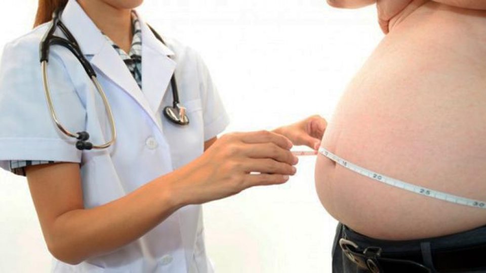 INS: Aproape 10 la sută din populaţia României suferă de obezitate