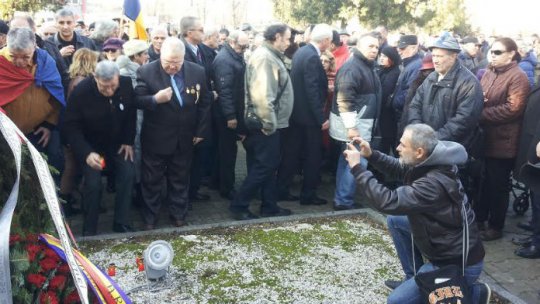 Slujbă în memoria eroilor martiri din decembrie 1989