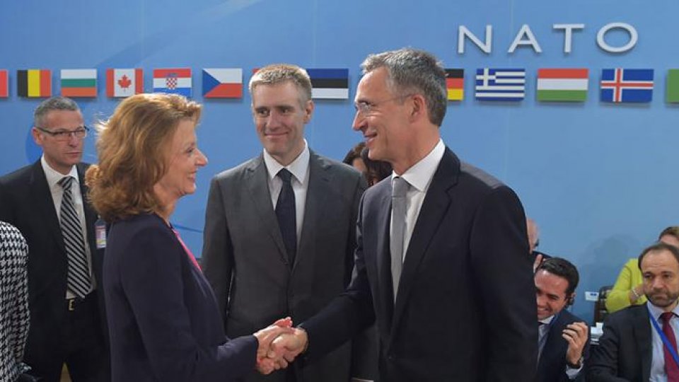 România susţine politica uşilor deschise a NATO