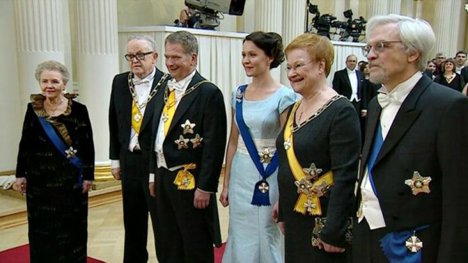 Ziua naţională a Finandei, între balul fastuos şi incidentele violente