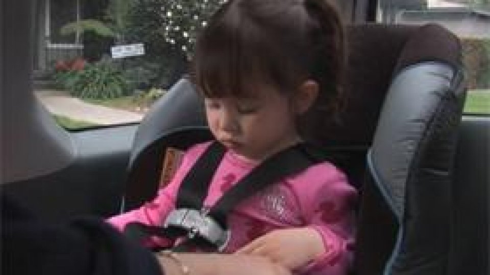 Lămuriri privind transportul copiilor cu autoturismele