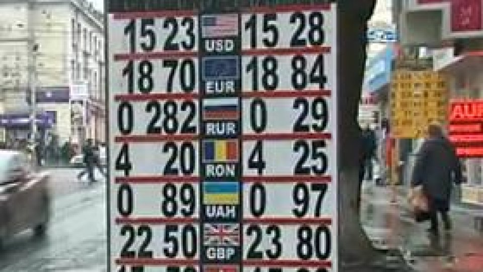 Leul moldovenesc s-a depreciat puternic în ultimele zile