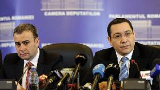 Victor Ponta şi Darius Vâlcov vor prezenta codul fiscal în plen