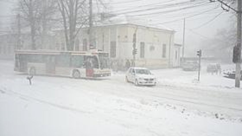 Vremea se înrăutăţeşte în jumătatea de sud a României