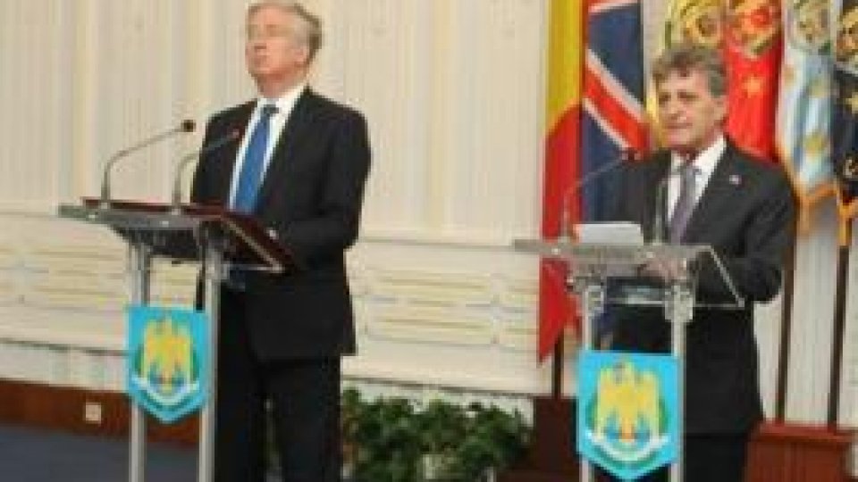 Ministrul britanic al Apărării, vizită în România