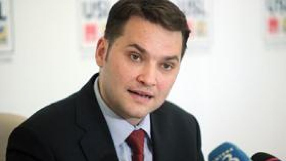 Dan Şova nu demisionează din funcţia de senator